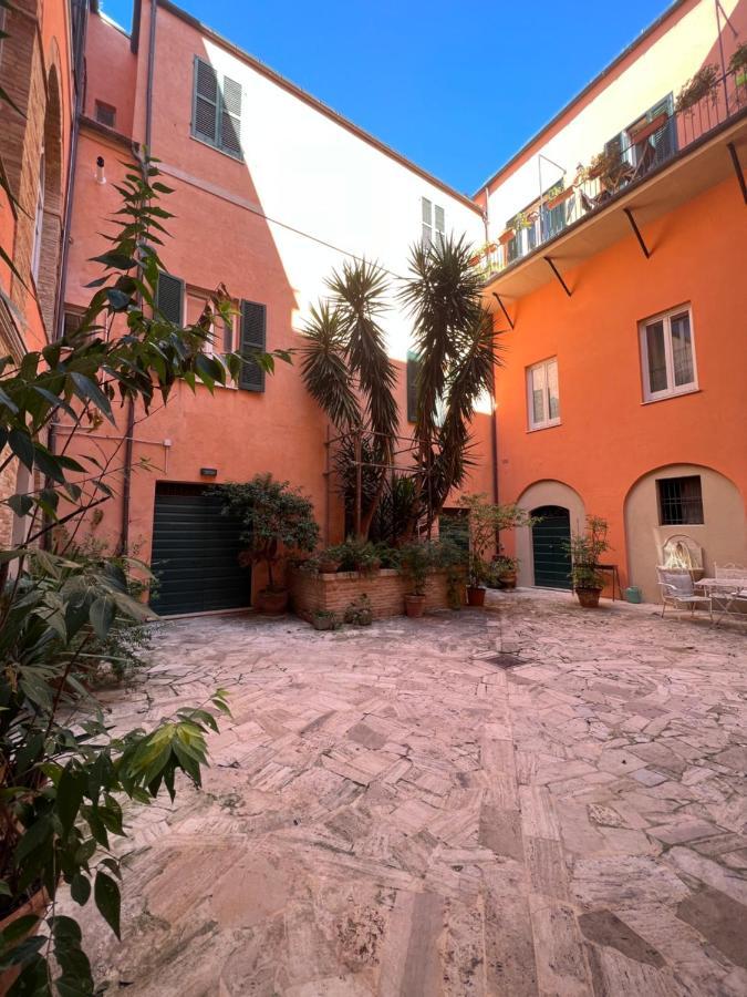 טראמו B&B Letterario Palazzo Pistocchi מראה חיצוני תמונה